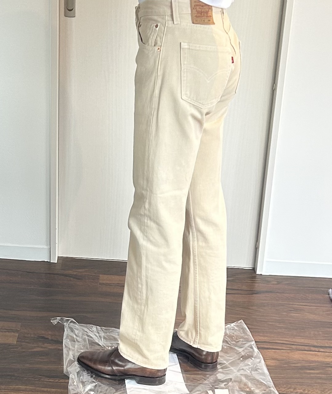 ブーツを履く時は、ズボンの裾丈は長めが良い理由 | Mr. Linen